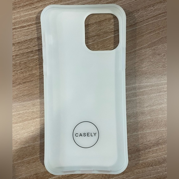BRAND NEW Casely phone case iPhone 12 - Picture 6 of 6